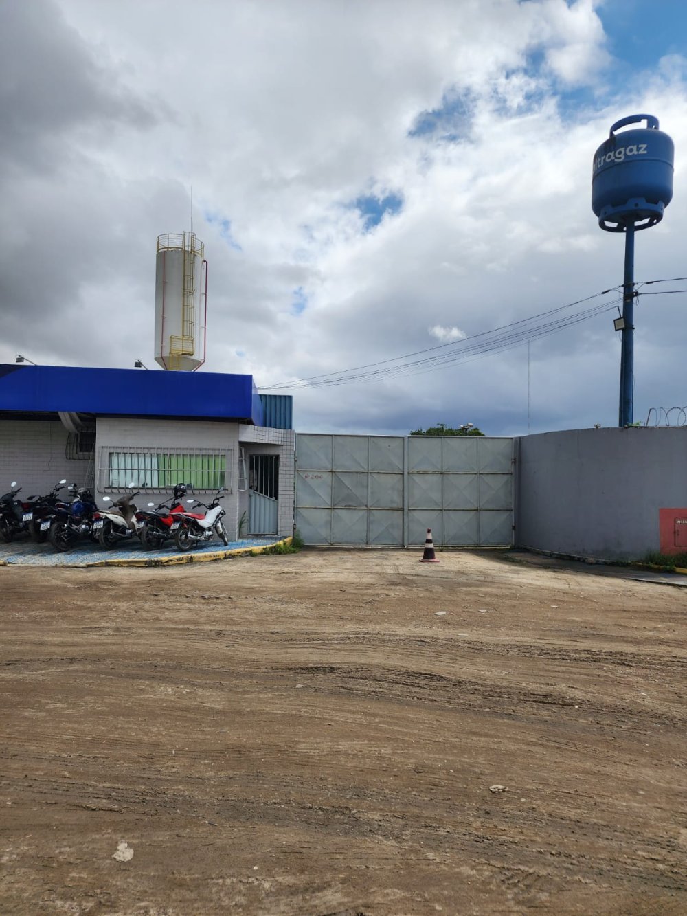 rea - Venda - Santa Mnica II - Feira de Santana - BA