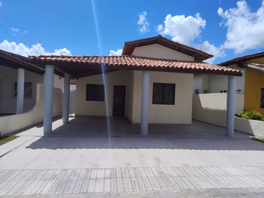 Casa em Condomínio - Venda - Fraga Maia - Feira de Santana - BA