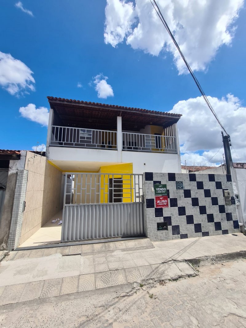Casa Duplex - Aluguel - Feira VII - Feira de Santana - BA
