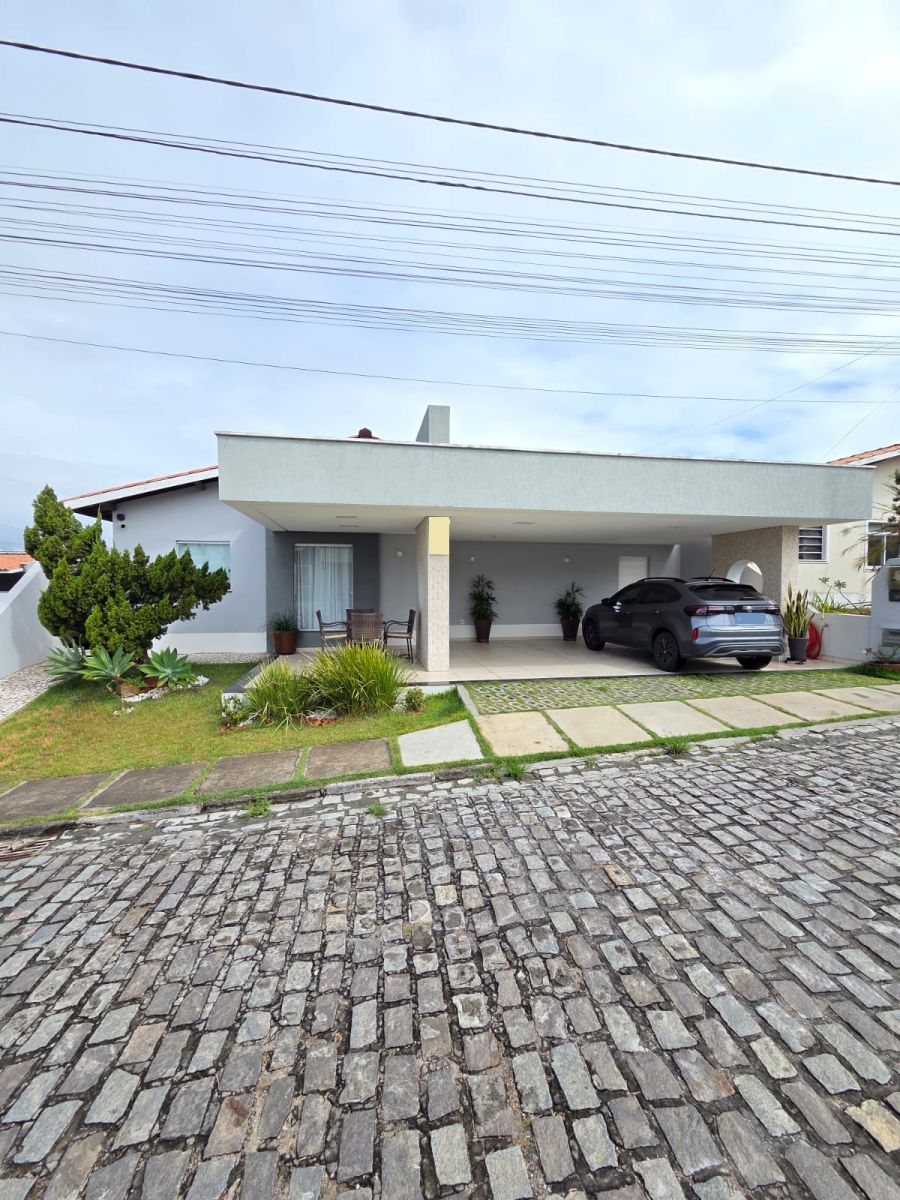 Casa em Condom�nio - Venda - Vila Ol�mpia - Feira de Santana - BA