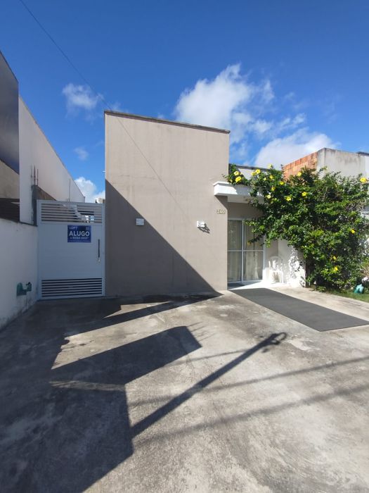 Casa em Condomínio - Aluguel - Sim - Feira de Santana - BA