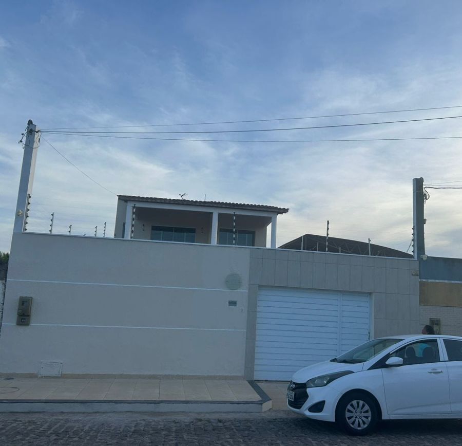 Casa Duplex - Aluguel - Lagoa Salgada - Feira de Santana - BA