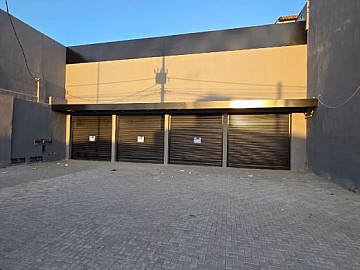 Ponto Comercial na Av. Jo�o Durval