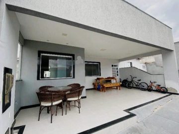 Casa no Recanto dos Pssaros