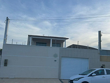 Casa perto da Noide Cerqueira